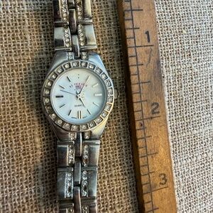VTG POLO ASSOCIATION Elegant Silver Watch with Crystal Accents